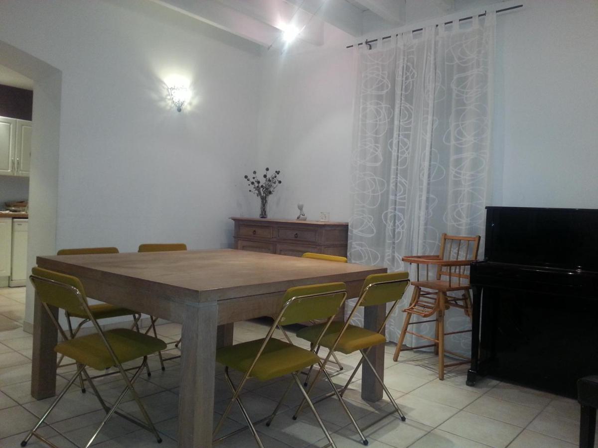 Jolie Maison Avec Jardin - 2 Chambres Le Hamel  Buitenkant foto